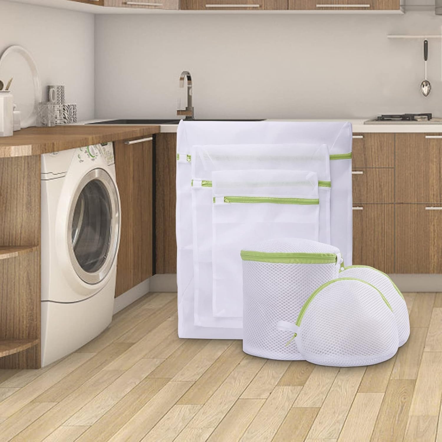 Mesh Laundry Bag Set of 6, White Delicate Durable Polyester Wash Bags with Zipper for Laundry Blouse Hosiery Stocking Underwear Bra and Lingerie